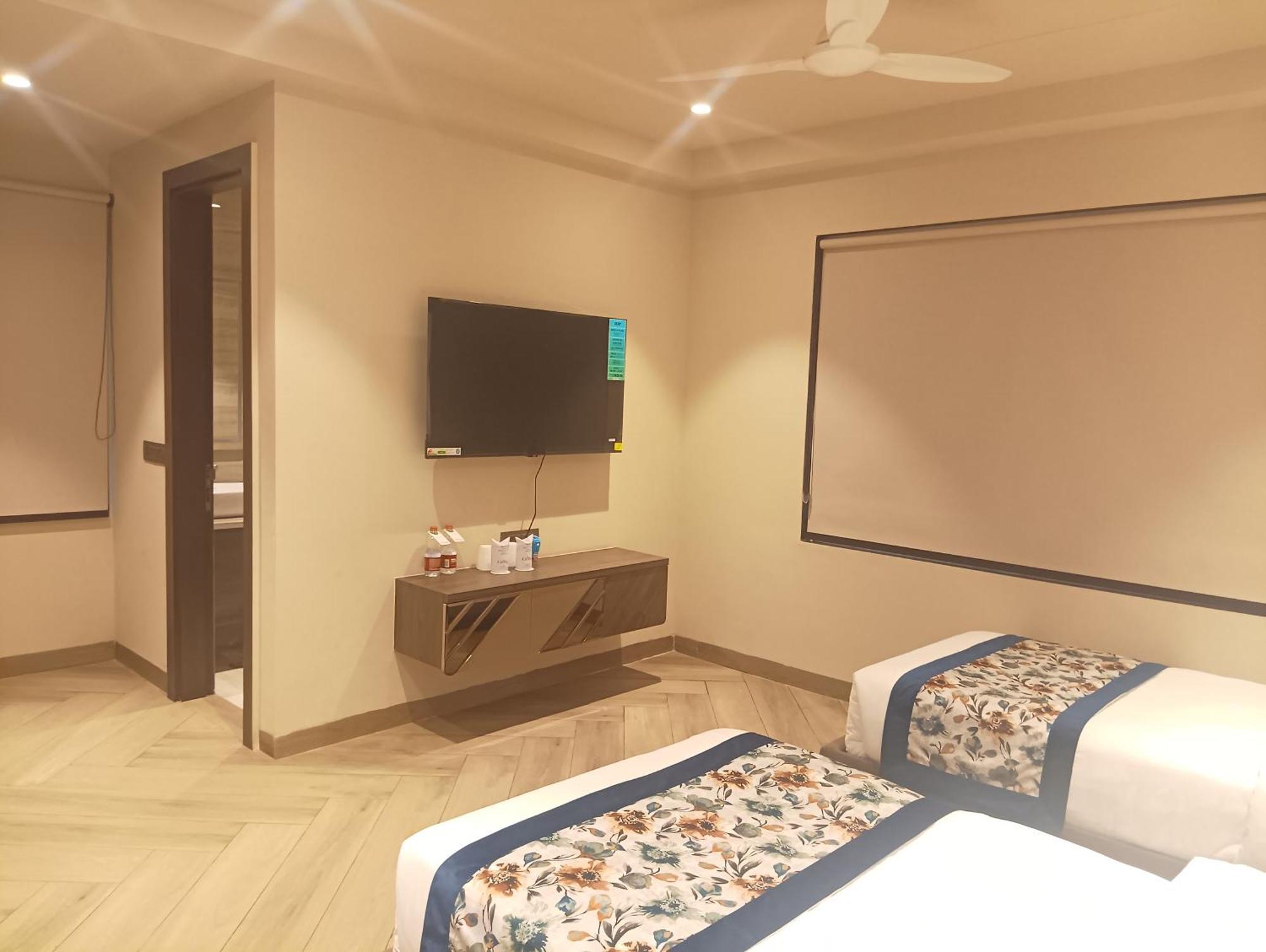 Hotel Cullinan By Qotel Janakpuri Delhi  Eksteriør bilde