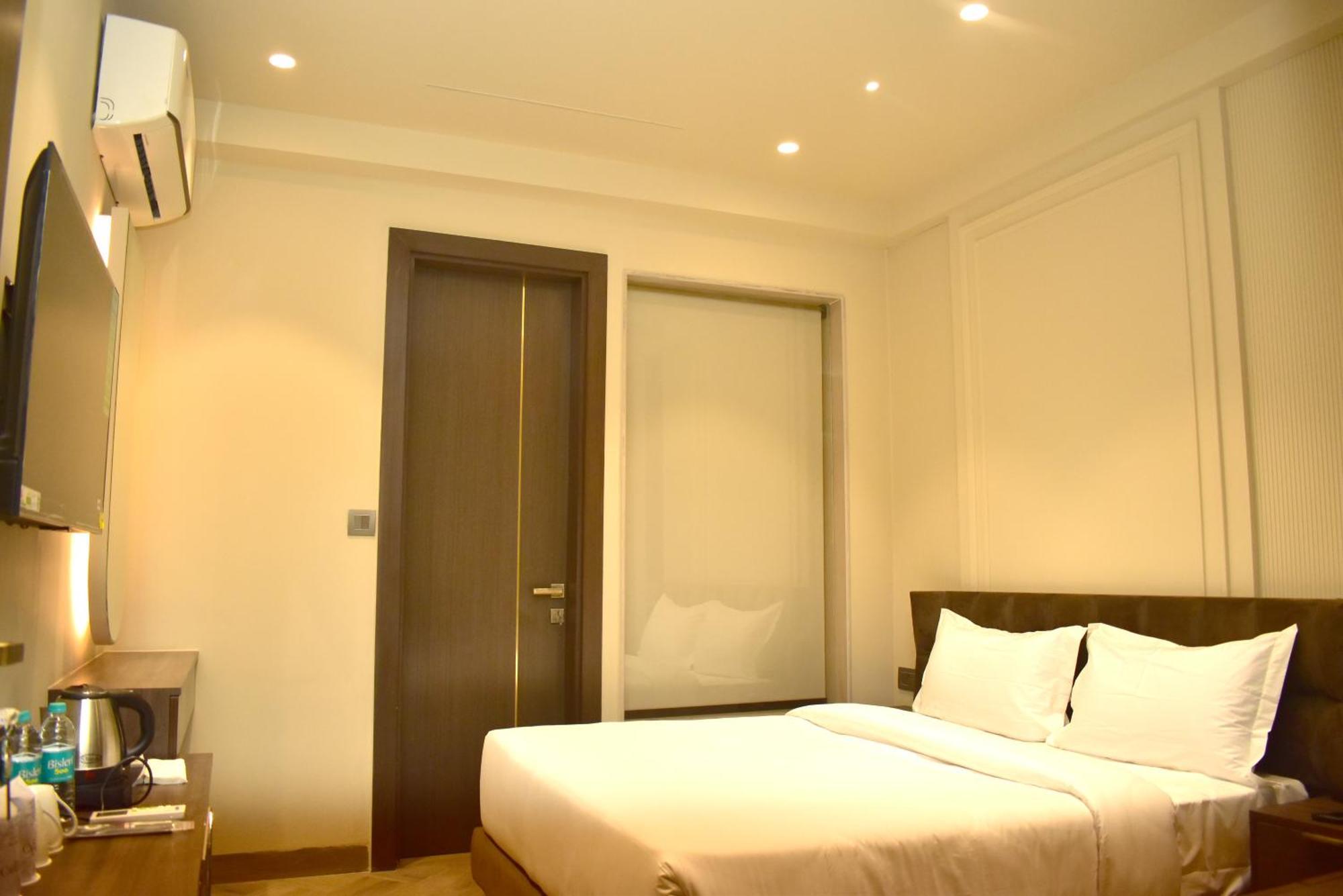 Hotel Cullinan By Qotel Janakpuri Delhi  Eksteriør bilde