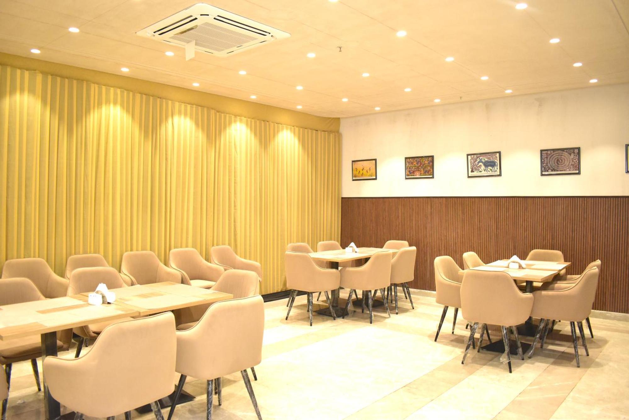 Hotel Cullinan By Qotel Janakpuri Delhi  Eksteriør bilde