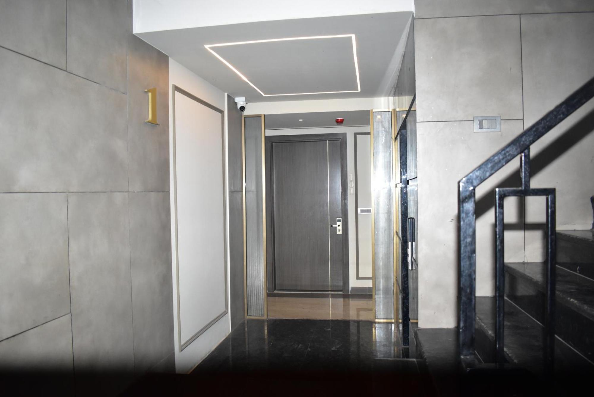 Hotel Cullinan By Qotel Janakpuri Delhi  Eksteriør bilde